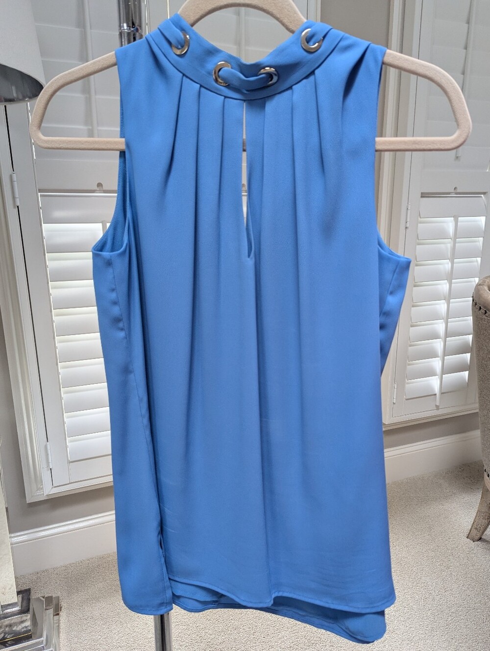 White House Black Market Blue Grommet Neck Sleeveless Shell